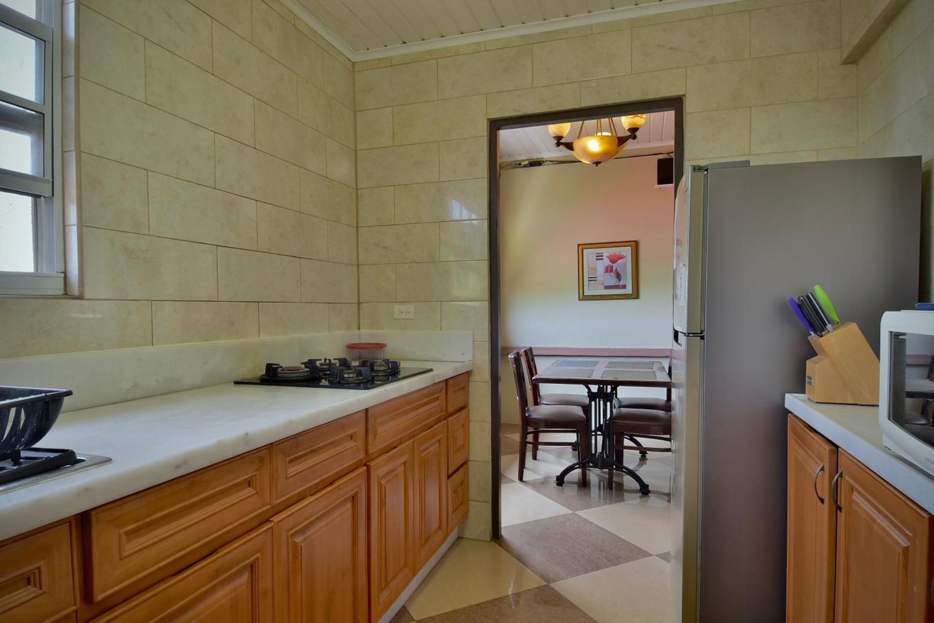 Pista Q hostel and apartments